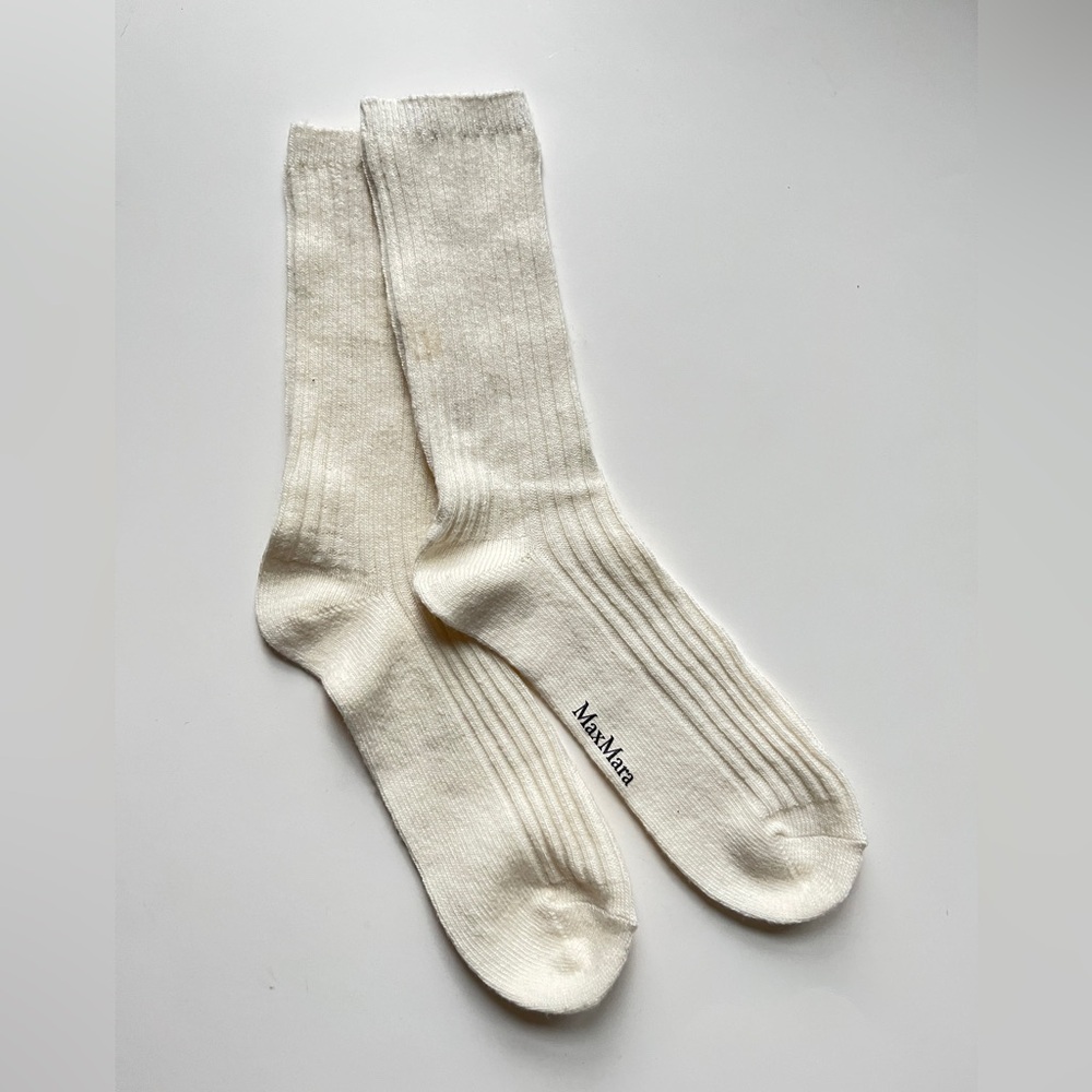 MaxMara Off-White Ribbed Crew Wool Cashmere Socks